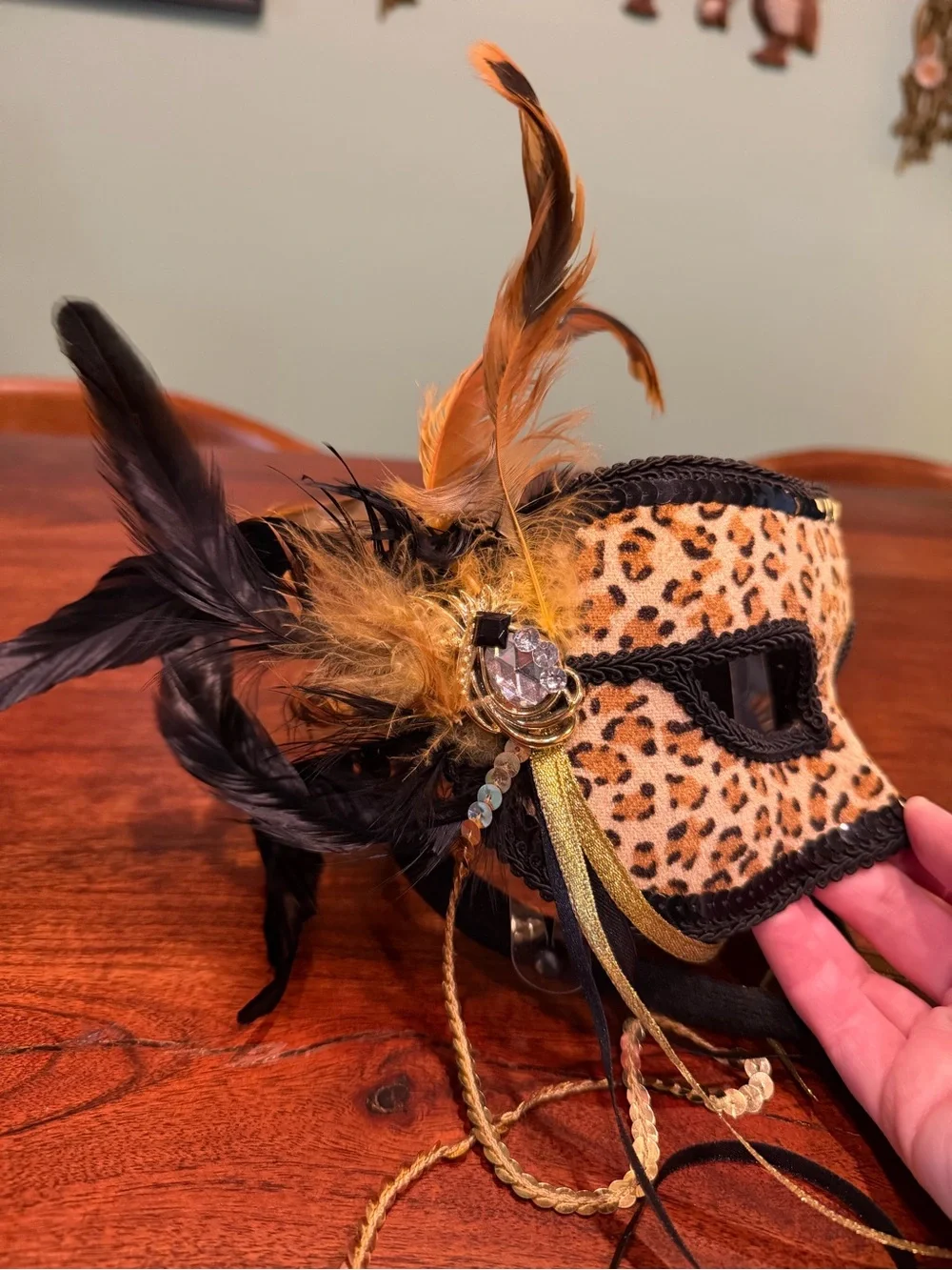 Adult Leopard Print Feather Masquerade Mask - Halloween Costume